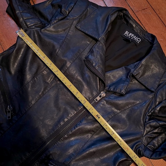 Faux Leather Moto Jacket (M) - Picture 4 of 8